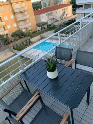 Apartamento Con Piscina Y Cerca De La Playa Cambrils Exterior foto